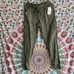 Hippie Rose cargo joggers